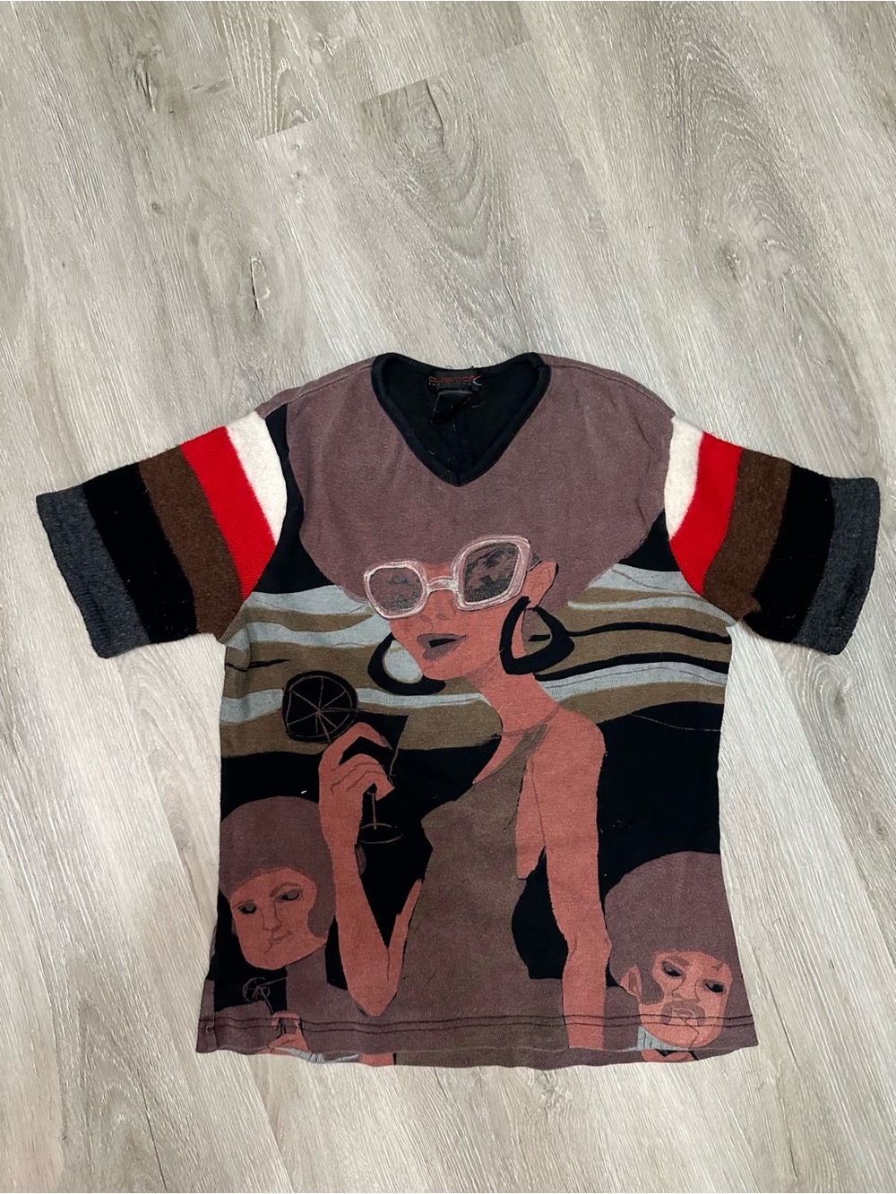 Graphic Short-Sleeve Kids Top in Brown and Black
